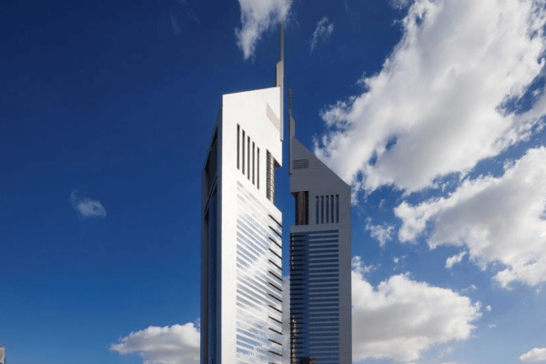 10-jumeirah-emirates-towers